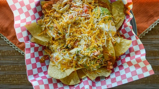 Cali Nachos.