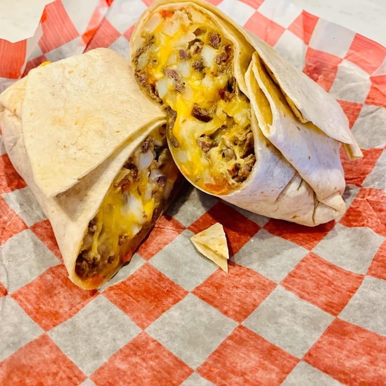 Savor Our Dinner Delights